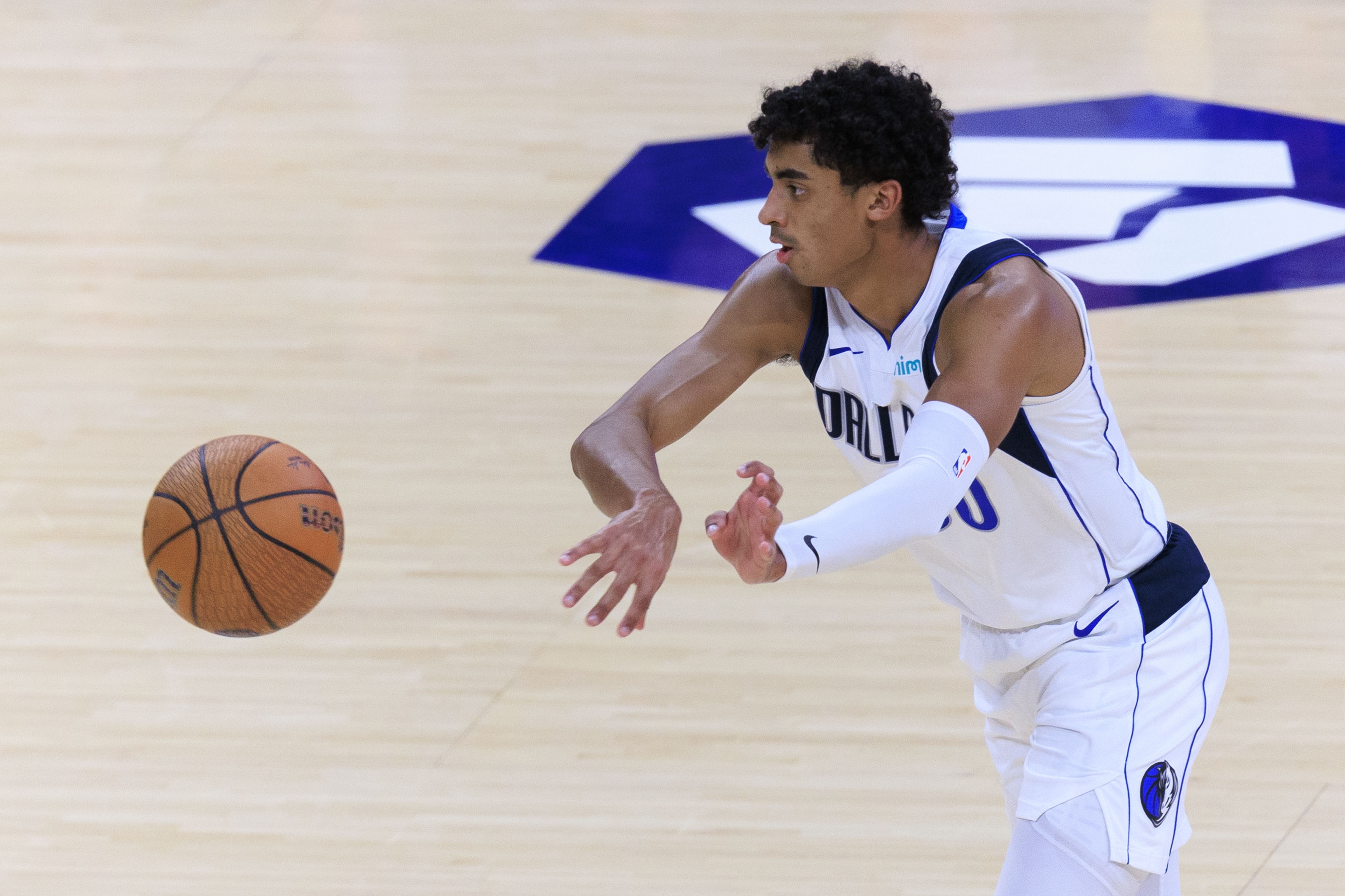 开云-难阻失利！克里斯蒂9中5拿到16分4板4助 三分6中3