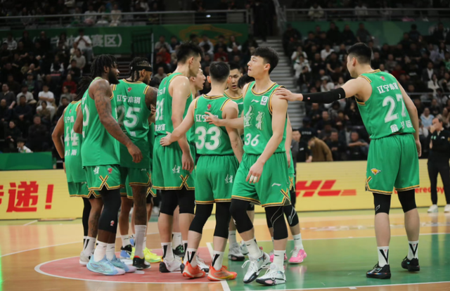 kaiyun网站-曝杨鸣卸任！辽宁男篮完成换帅，乌戈走马上任，冲击季后赛